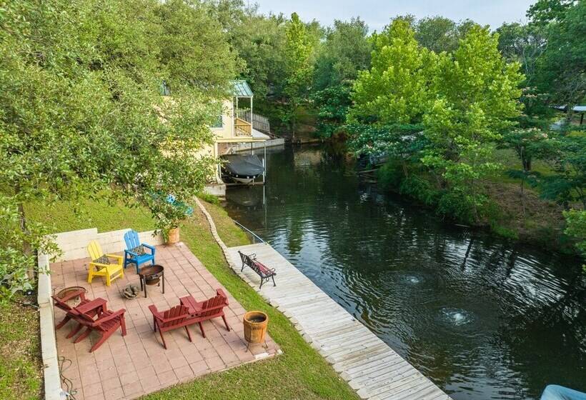 Red Bird Cabin Studio Retreat