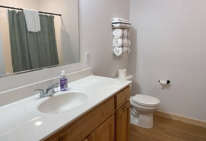 منتجع Bluffside Gardens