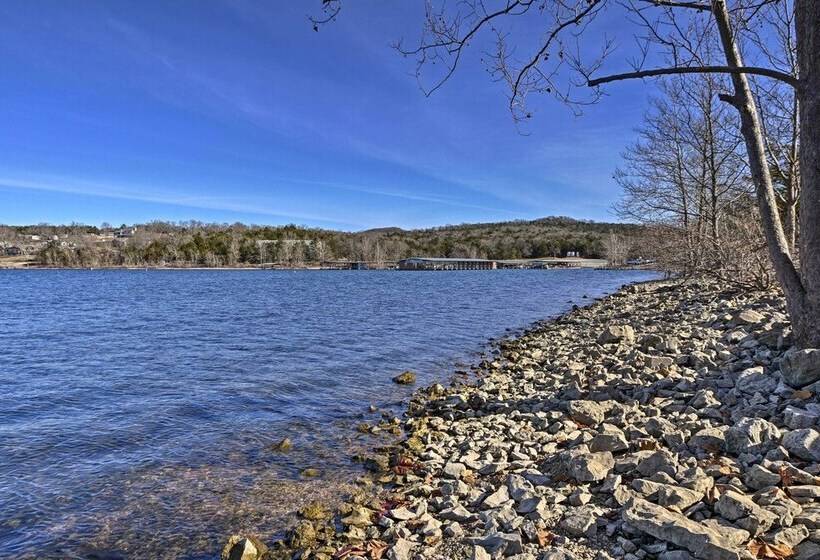 Resort Cabin W/ Nearby Pool & Lake Access!