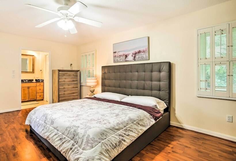 Riviera Beach Vacation Home W/ Pool: Walk To Beach