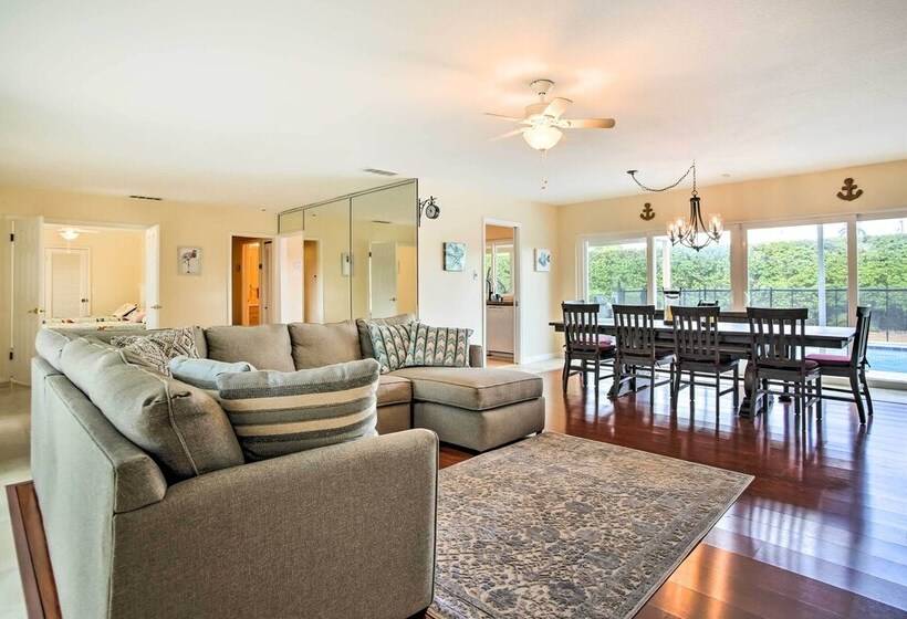 Riviera Beach Vacation Home W/ Pool: Walk To Beach