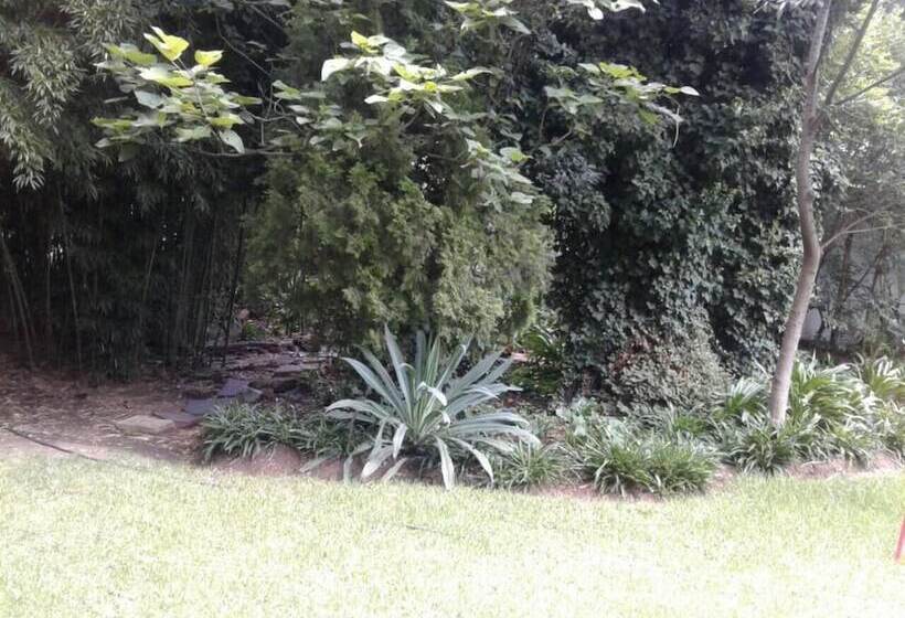 Rosebank Boarding Hostel