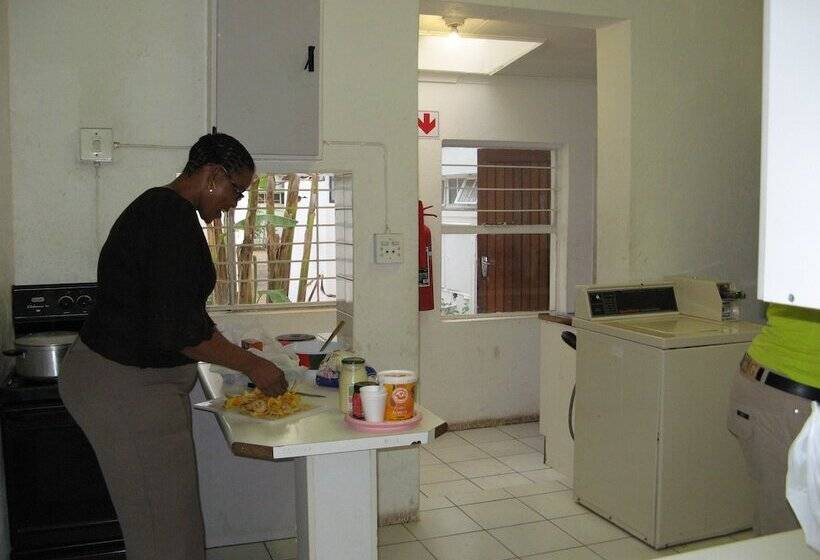 Rosebank Boarding Hostel