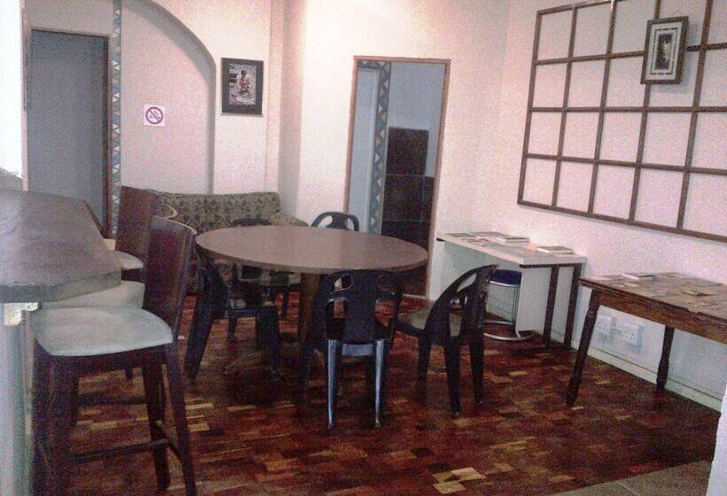 Rosebank Boarding Hostel