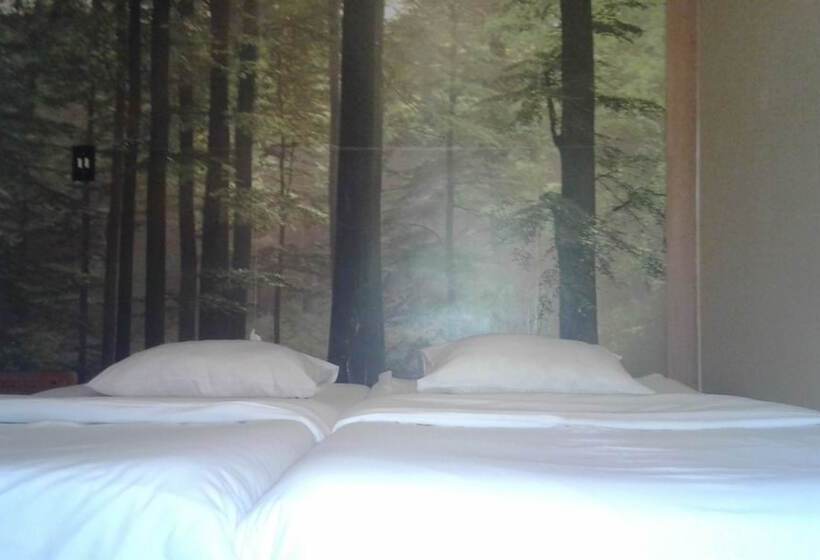 Rosebank Boarding Hostel