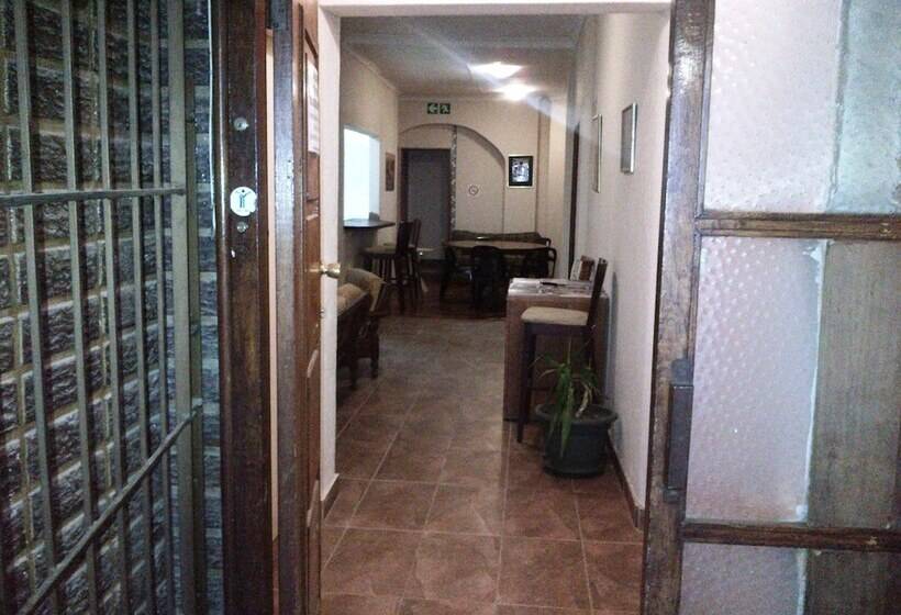 Rosebank Boarding Hostel