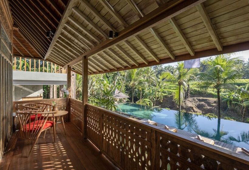Rumah Kayu Resort