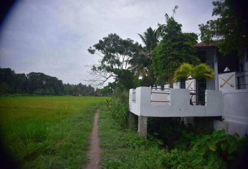 Shiromi Hotel Katunayaka