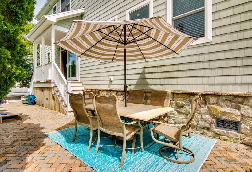 Ocean City Home W/ Fire Pit & Grill: Walk To Beach