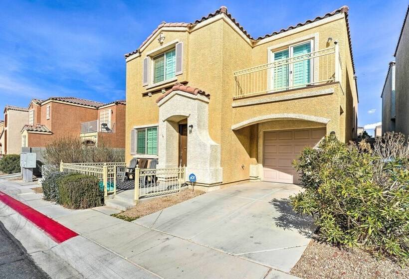 Stylish House W/ Patio, 8 Mi To Vegas Strip!