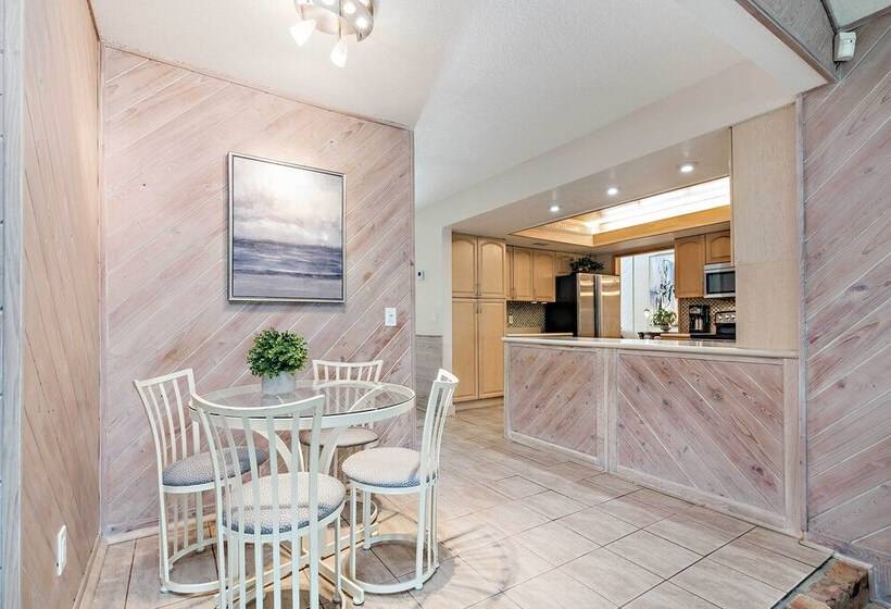 Sunny Waterfront Home By West Palm W/ Hot Tub!