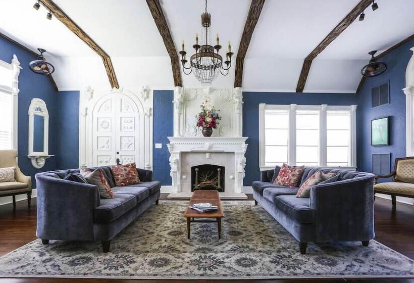 The Kenwood Gables Boutique Bed & Breakfast