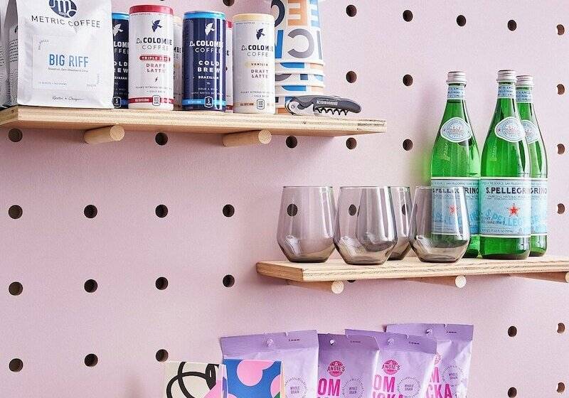 The Neighborhood Hotel Lincoln Park