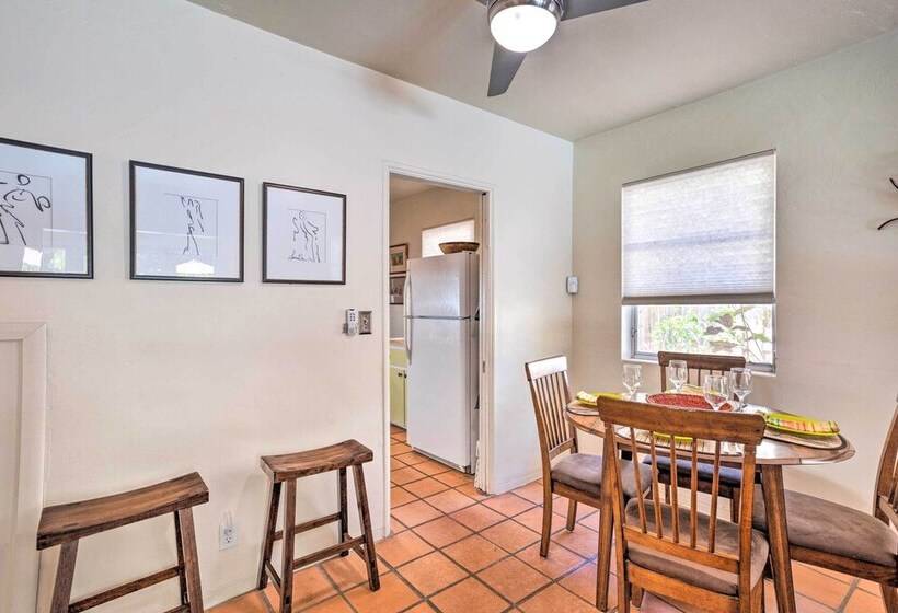 Tranquil West Palm Beach Getaway: Walk To Beach!