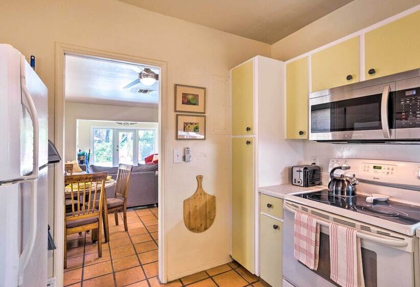 Tranquil West Palm Beach Getaway: Walk To Beach!