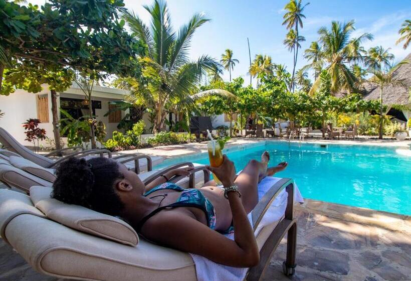 Tropical Boutique Hotel & Resto