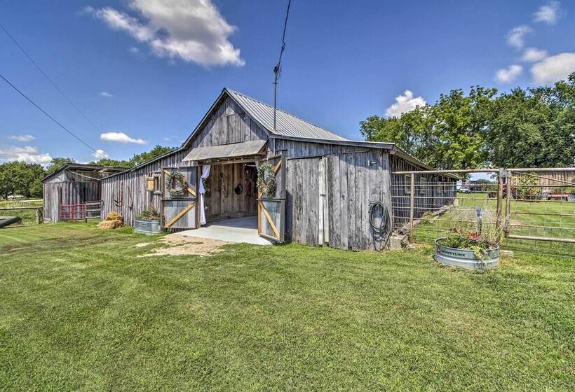Valley View Cabin  Near Branson & Table Rock Lake