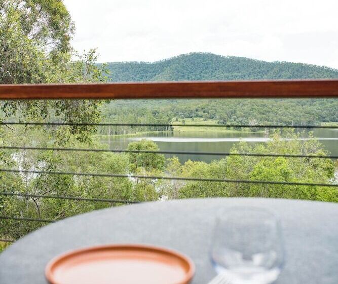 Wander In The Scenic Rim