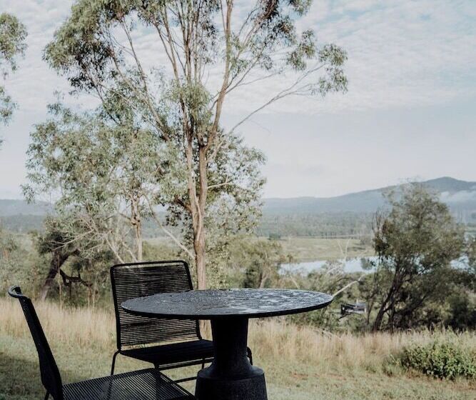 Wander In The Scenic Rim