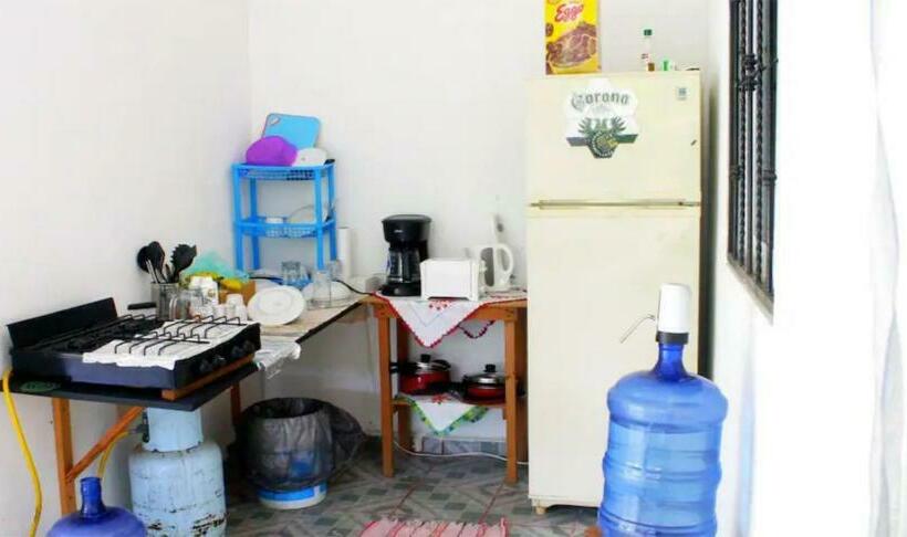 فندق صغير Chentes Place