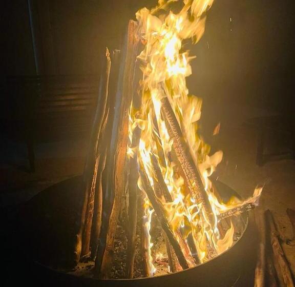 مبيت وإفطار Britiish County Ooty