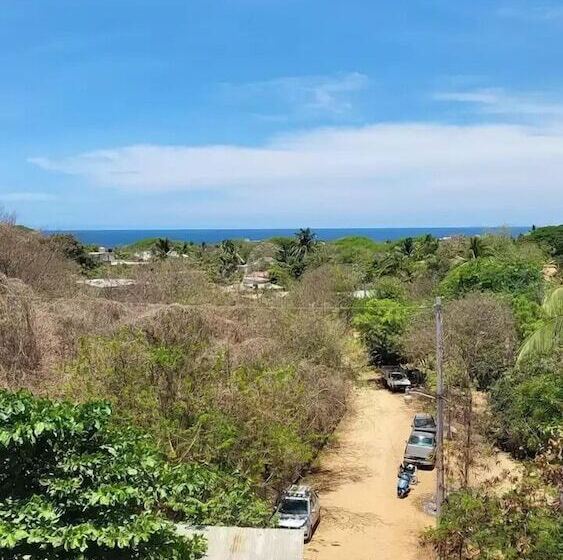 تختخواب و صبحانه Mar De Fondo