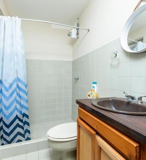 تختخواب و صبحانه Cata Bed Breakfast