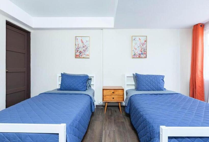 تختخواب و صبحانه Cata Bed Breakfast