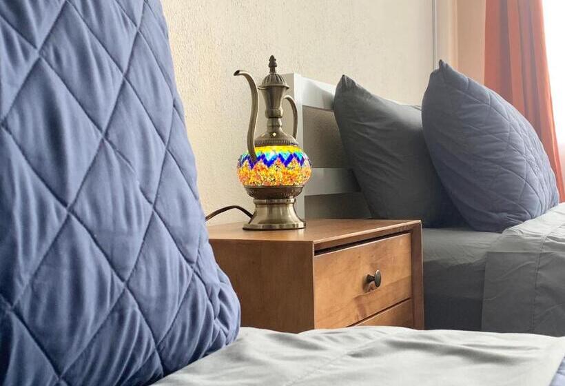 تختخواب و صبحانه Cata Bed Breakfast