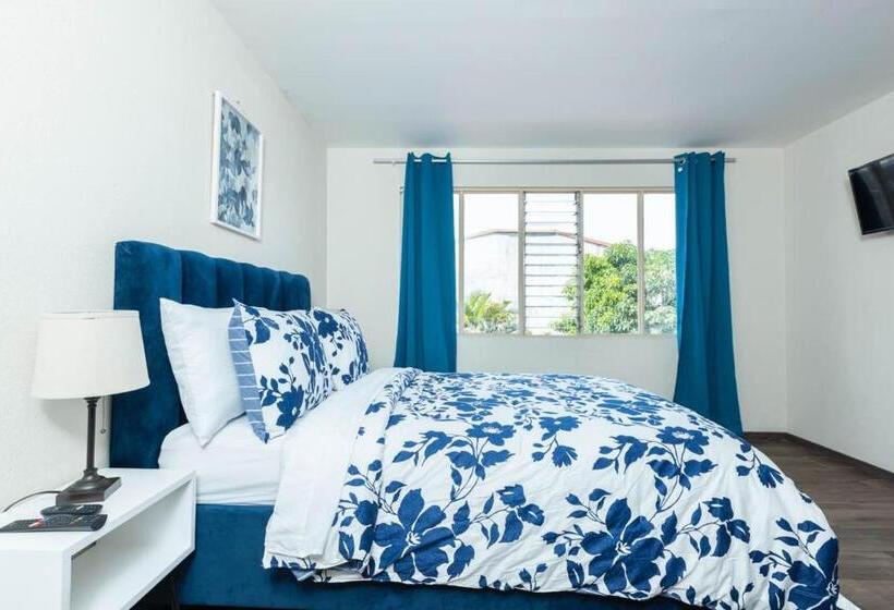 تختخواب و صبحانه Cata Bed Breakfast