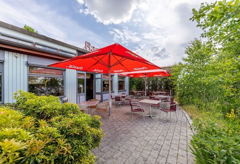 ホテル Dresdner Tor Süd