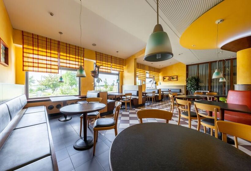 ホテル Dresdner Tor Süd