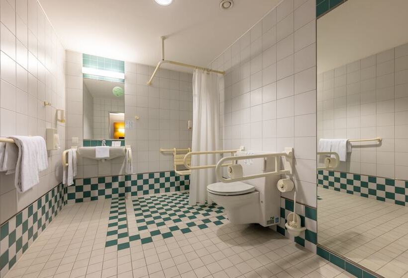 ホテル Dresdner Tor Süd