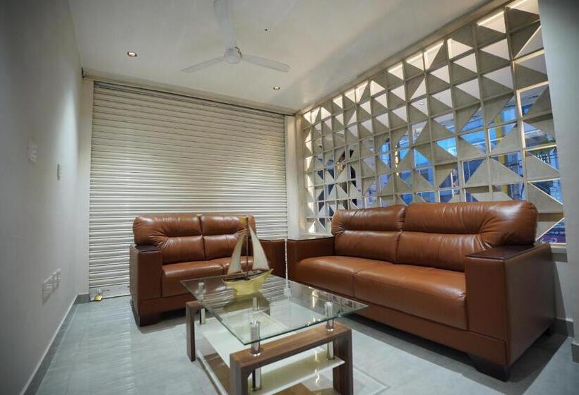 בית מלון כפרי S V Royal Luxury Rooms