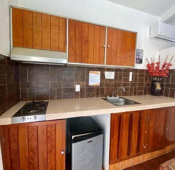 호텔 Suites Acapulco Yamba