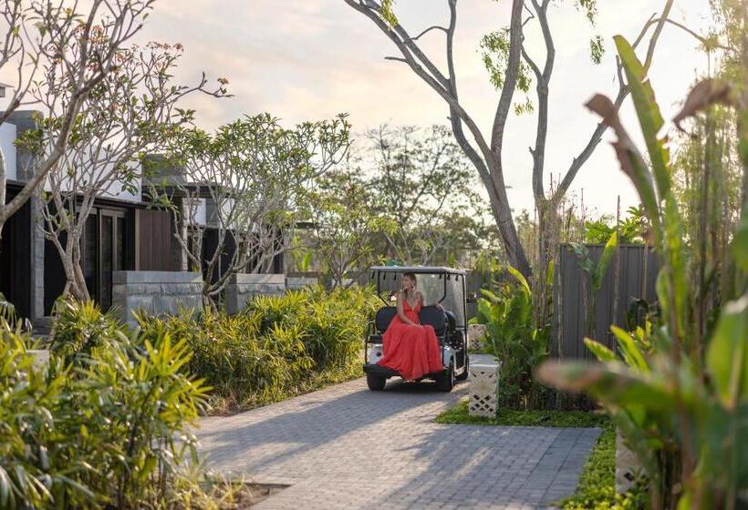 فندق Sumitra Luxury Villas A Pramana Experience