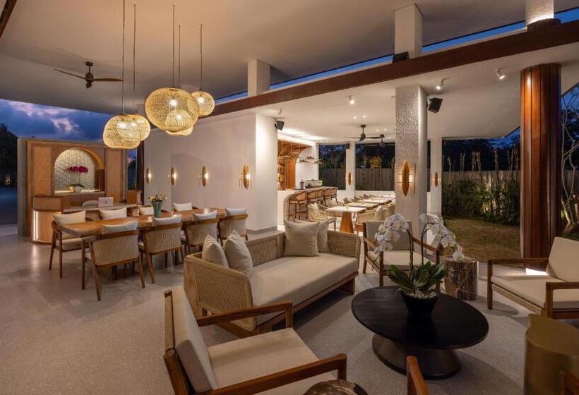 فندق Sumitra Luxury Villas A Pramana Experience