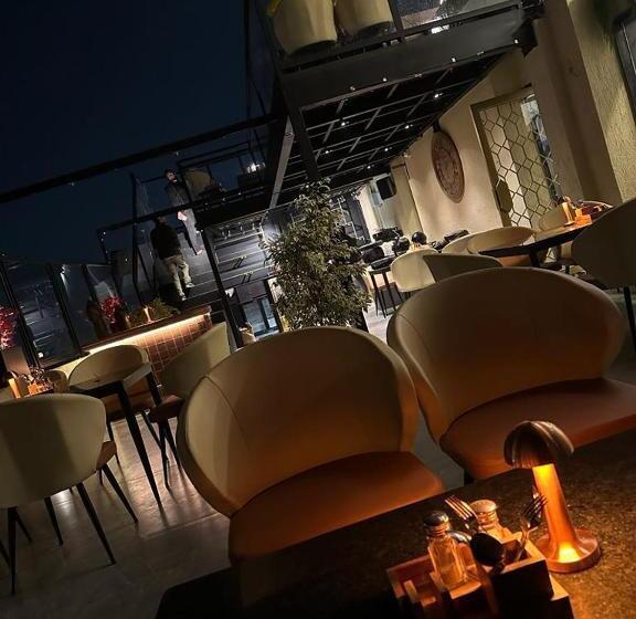 فندق The Shanti A Boutique