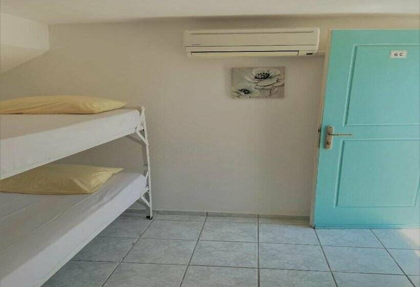 Santorini Camping & Hostel