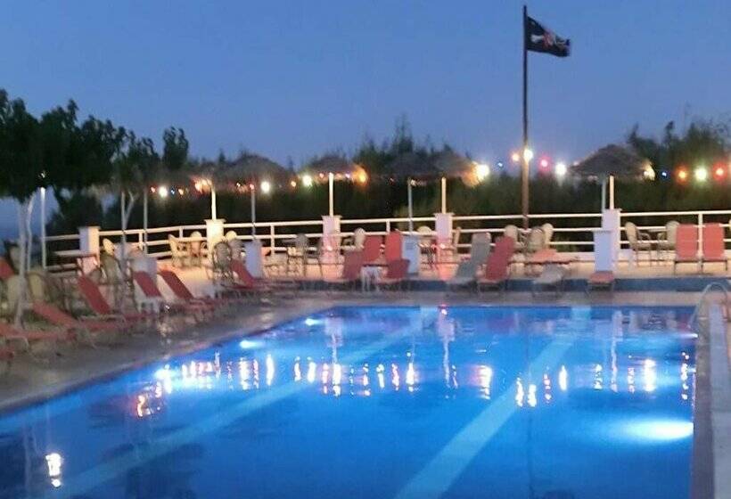 Santorini Camping & Hostel