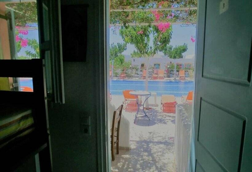 Santorini Camping & Hostel