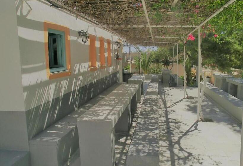 Santorini Camping & Hostel