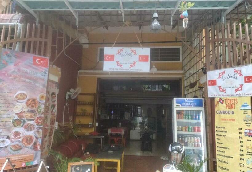 Tasahin Hostel & Turkish Restaurant & Bar