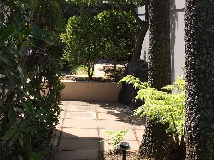 40 Thornycroft Street Bed And Breakfast