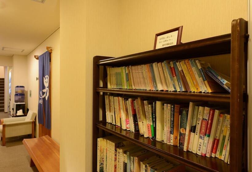 ユースホステル Mizu No Kaori