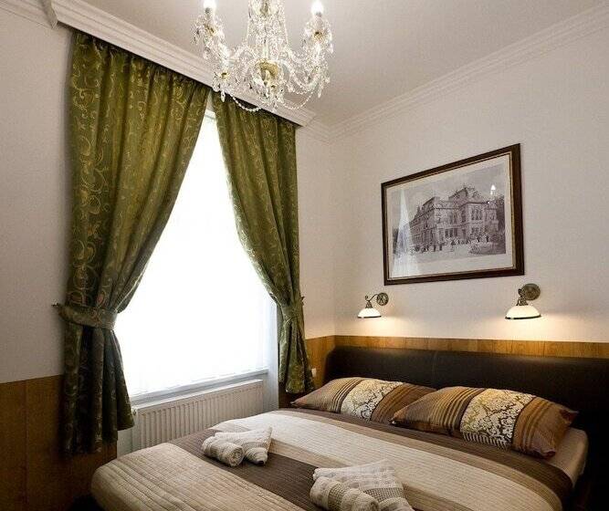 Apartment Karla Capka Street