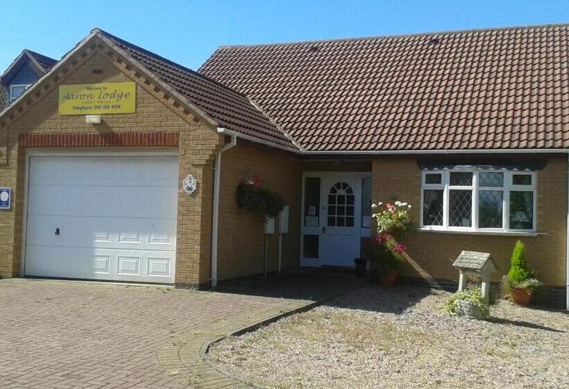 צימר Aaron Lodge Guest House