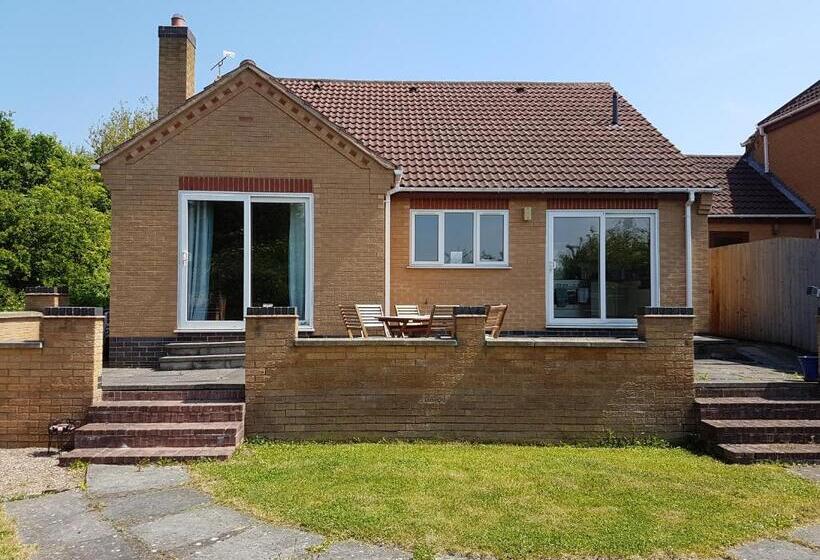 צימר Aaron Lodge Guest House