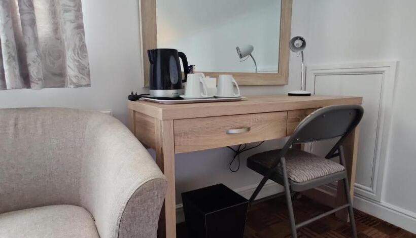 צימר Aaron Lodge Guest House