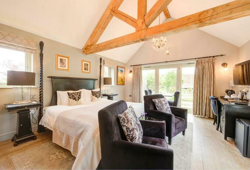 צימר Eagle Mill Luxury Rooms